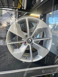 CERCHI IN LEGA ORIGINALI RENAULT R 16