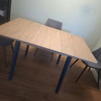 Tavolo quadrato come nuovo 90X90 (allungabile)