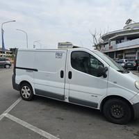 Furgone refrigerato renault trafic
