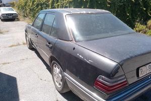 pezzi ricambio Mercedes w 124