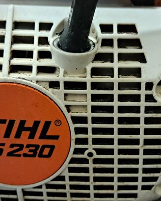 MOTOSEGA STIHL MS 230