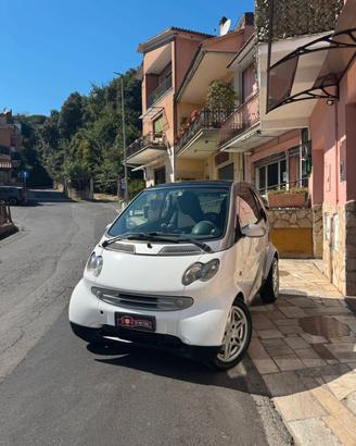 Smart fortwo 450 city-coupé passion 0.6 54 cv, ISC