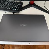 Asus VivoBook i3 Gen 12gb RAM 1 tb ssd