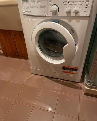 Lavatrice Indesit 1200 giri 7Kg