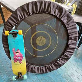 Trampolino 100 cm e skateboard