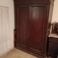 mobile legno scuro inizio 900