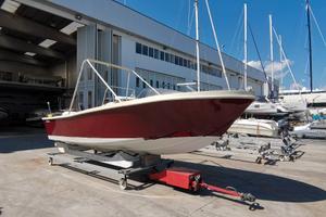 MAKO 21 - solo scafo