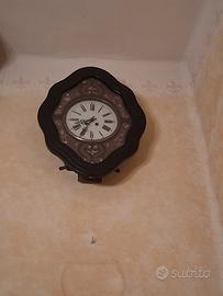 orologio in legno antico