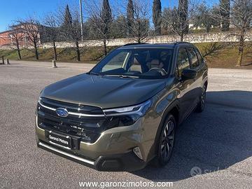 Subaru Forester 2.0i e-Boxer MHEV CVT Lineart...