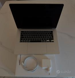 Macbook Air M2 15” 8/256 2023