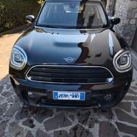 MINI ONE COUNTRYMAN D