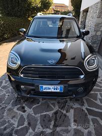 MINI ONE COUNTRYMAN D