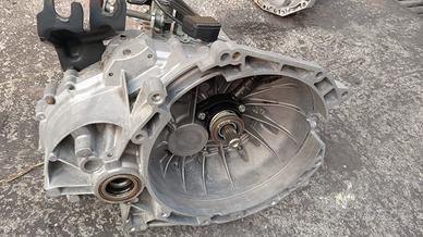 CAMBIO FORD FOCUS 2.0 16V CODICE 6M5R 7002 VC ANNO