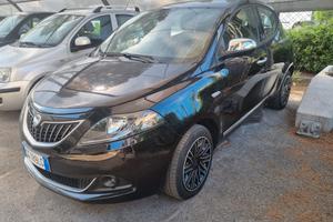 Lancia Ypsilon 1.0 FireFly 5 porte S&S Hybrid Ecoc