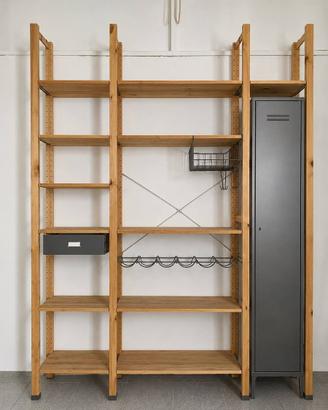 Sistema IKEA IVAR con armadietto e cassetto