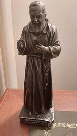 Statua di Padre Pio
