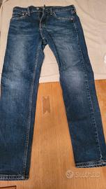 Levis 512