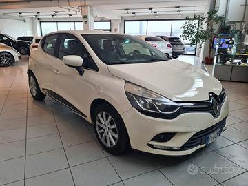 Renault Clio 1.2 16 V ZEN - 75CV 5 porte - OK...