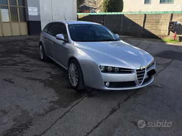 Alfa Romeo 159 120mila km leggi bene