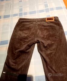 pantaloni in velluto a coste