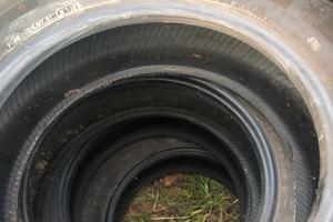 Gomme seminuove