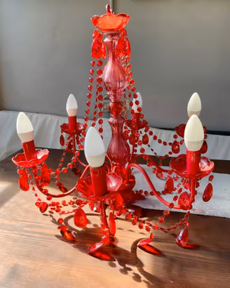 Lampadario rosso