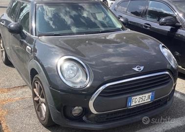 Mini One Clubman 1.5 D Hype km veri