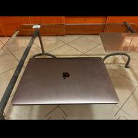 Apple MacBook Pro 15”