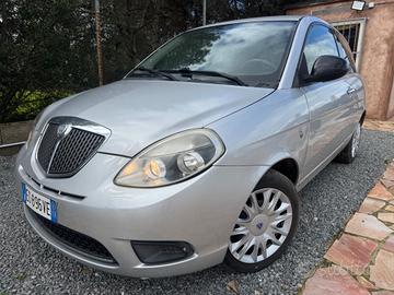 Lancia Ypsilon 1.2 69 CV Diva