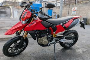 Ducati Hypermotard 698