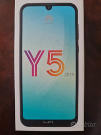 HUAWEI Y5 2019 smartphone con play store