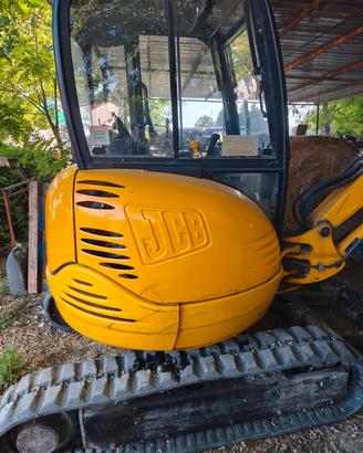 miniescavatore jcb 8027