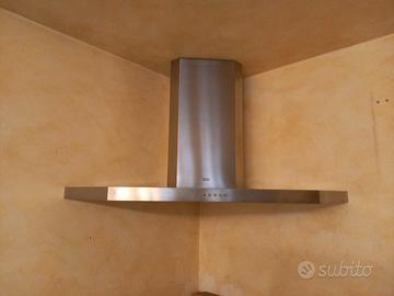 cappa aspirazione angolare per cucina