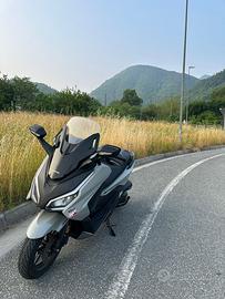 Honda Forza 350 (2023)