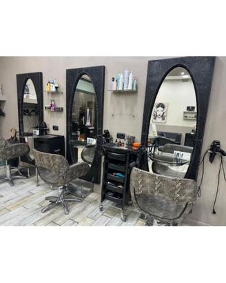 Arredamento per negozio di parrucchiera