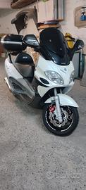 Piaggio X9 500 Evolution