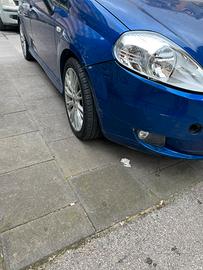 Fiat grande punto sport con gpl