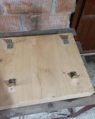 Carrello con. ruote in legno x piante o altro