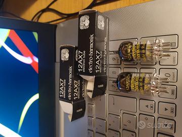 Coppia valvole Electro Harmonics 12AX7