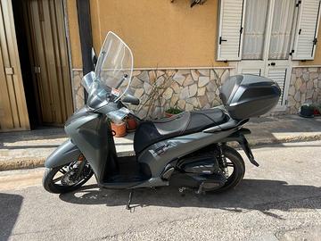 Honda SH350 sport