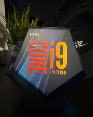 Intel i9-9900k con box collezione