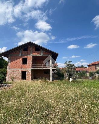 CASA INDIPENDENTE A SAN CARLO CANAVESE