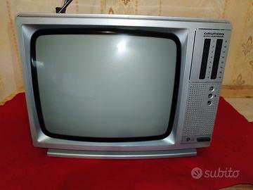 TV Vintage GRUNDIG P1423/16 Televisione 14 pollici