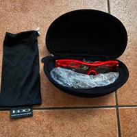 Occhiali Oakley Radar rossi