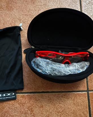 Occhiali Oakley Radar rossi
