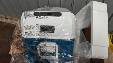 Frigo nuovo adatto a camper auto o barca 12 v 220v