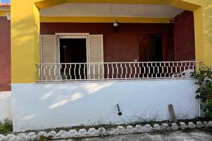 Rif. 455 destra volturno - villetta con giardino b