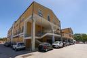 ufficio-in-centro-commerciale-con-ampio-parcheggio