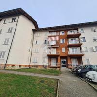 5 LOCALI A CASTELLAMONTE