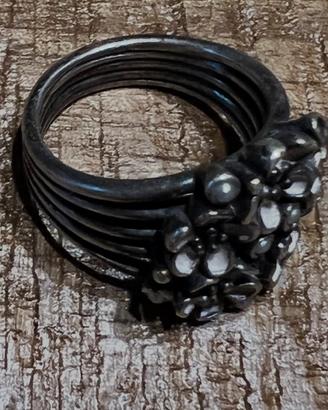 Anello Pandora e orecchini bigiotteria Sodini